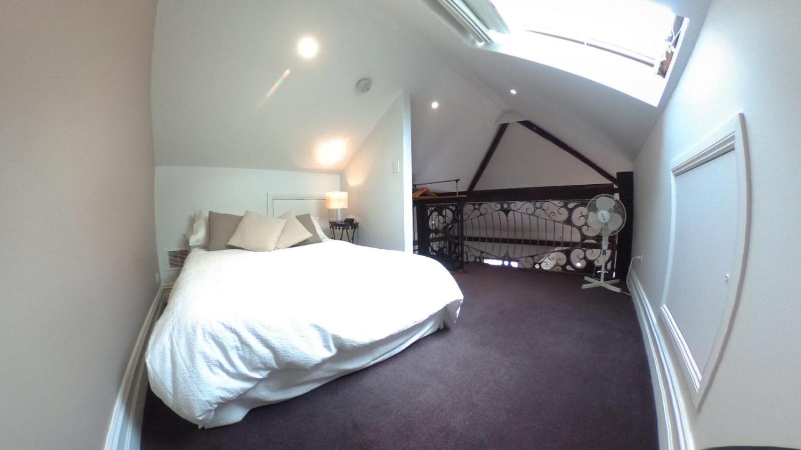 Raffless Apartment Portland Room photo